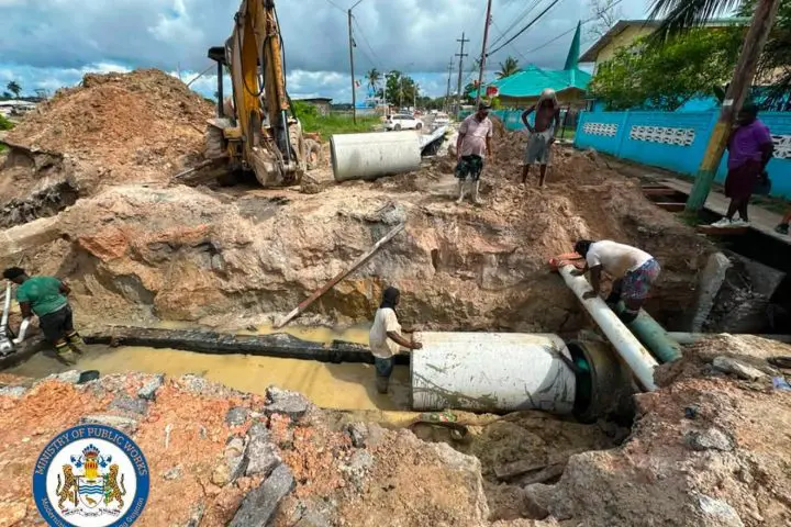 Prefab culvert being installed at Burnham Drive, Wismar