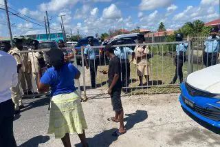 Angry exchanges after police set up barricades at Melanie meeting