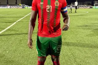 Ten-man GDF snatch stoppage-time win as champions Slingerz crush Camptown