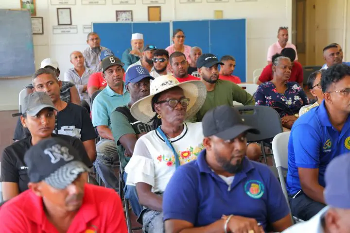 Farmers urged to prepare as El Niño conditions could persist into 2027