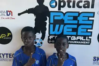 Courts Optical Pee Wee: Doubles from Henry, Murray highlight round two