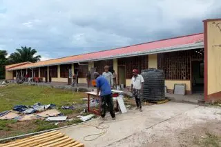 Parag gives contractors two weeks to complete Mackenzie High works