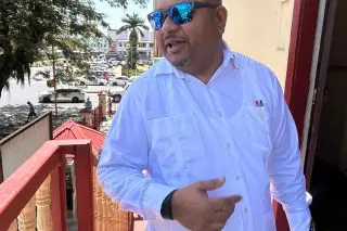 Defence highlights discrepancies in police statement as Mohameds extradition hearing resumes