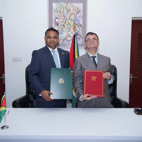 Guyana, France renew air services agreement