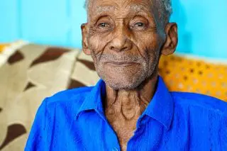 Golden Grove man celebrates centenary