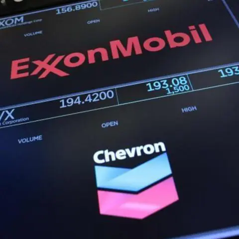 Exxon, Chevron profits beat forecasts, refining margins surge during wars