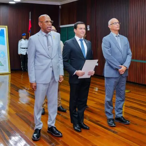 Panama’s first resident ambassador accredited