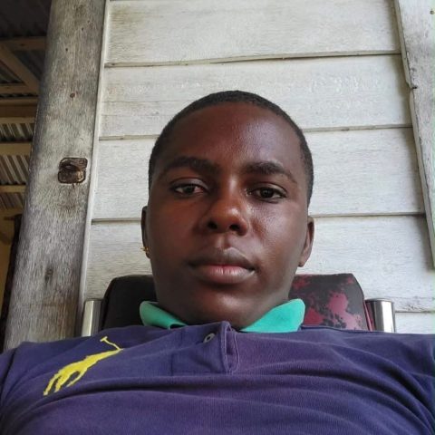 Supermarket guard shot dead at Non Pareil