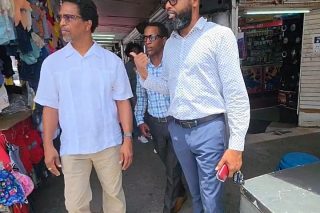 Regent St, Bourda vendors complain of slower business during APNU walkabout