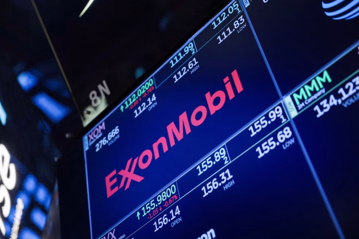 Oil profit repatriation pushes services outflows to US$8.8b