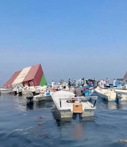 Two ships sink near Hormuz after being hit by projectiles amid surge in attacks