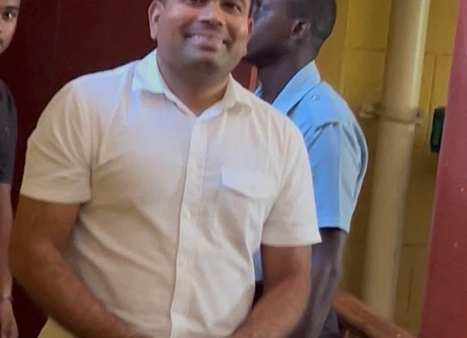 Mohamed, two employees granted $750,000 bail each