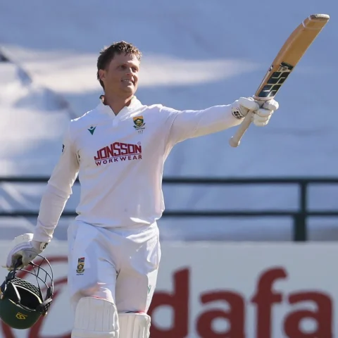 Rickleton, Mulder tons as S Africa set Australia 288 to win decider